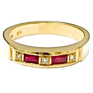 Sárga arany, rubin köves gyémánt gyűrű