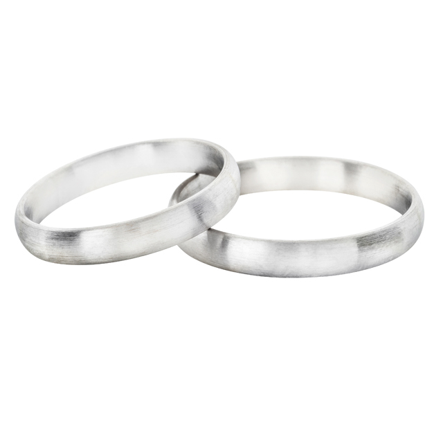 Különleges fehérarany karikagyűrű pár
