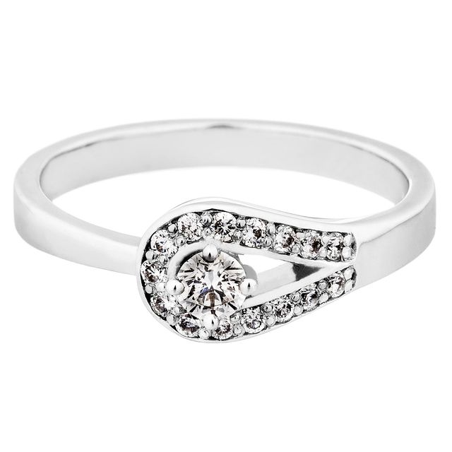 Modern eljegyzési gyűrű, gyémánt kövekkel