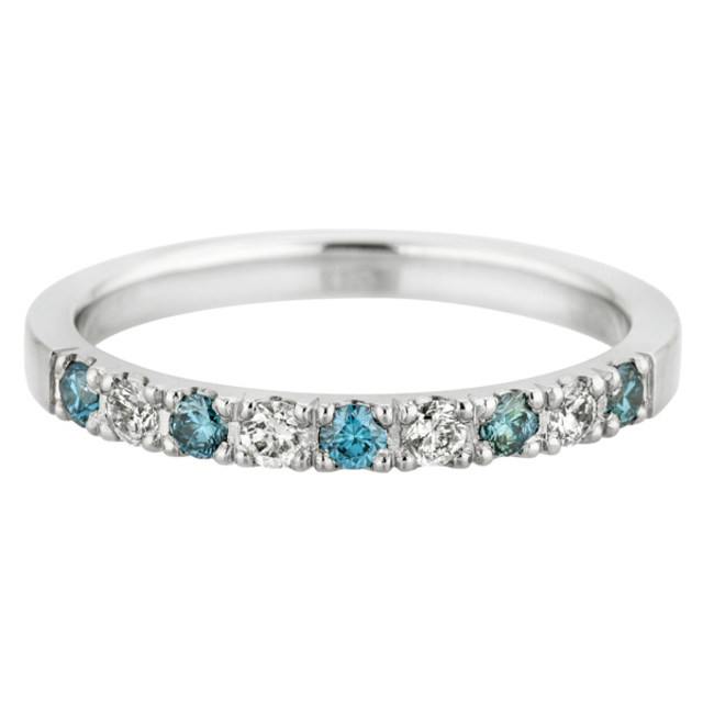 Sorköves gyűrű kék és fehér gyémánt kövekkel