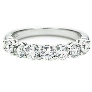 Arisztokratikus gyémánt gyűrű, fehér aranyból