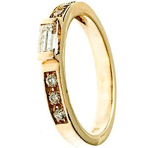 18 karátos sárga arany gyémántgyűrű