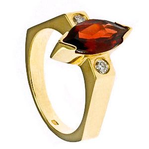 Szögletes formájú sárga arany gyémánt gyűrű