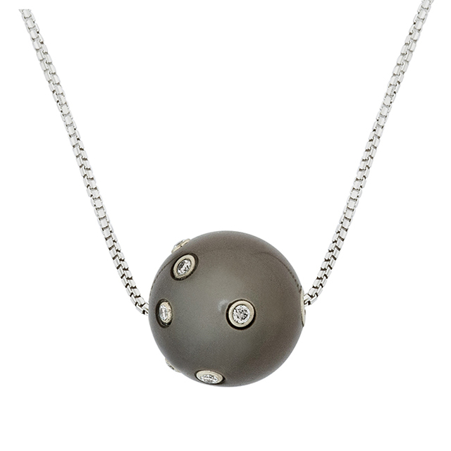 Tahity gyöngy medál , gyémánt kövekkel